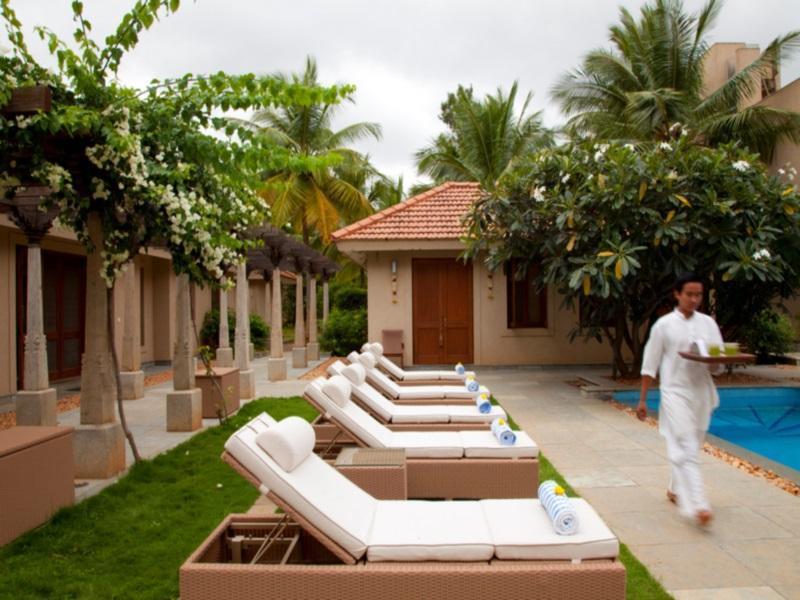 Hotel Shreyas Retreat Nelamangala Exterior foto
